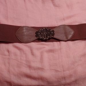 Brown stretch belt
